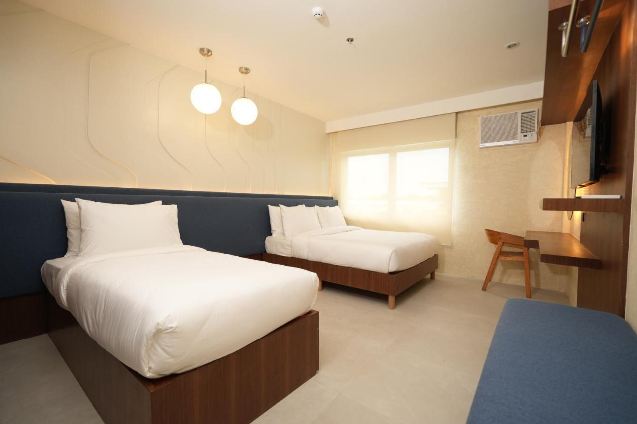 Athlete'S House Otel Imus Dış mekan fotoğraf