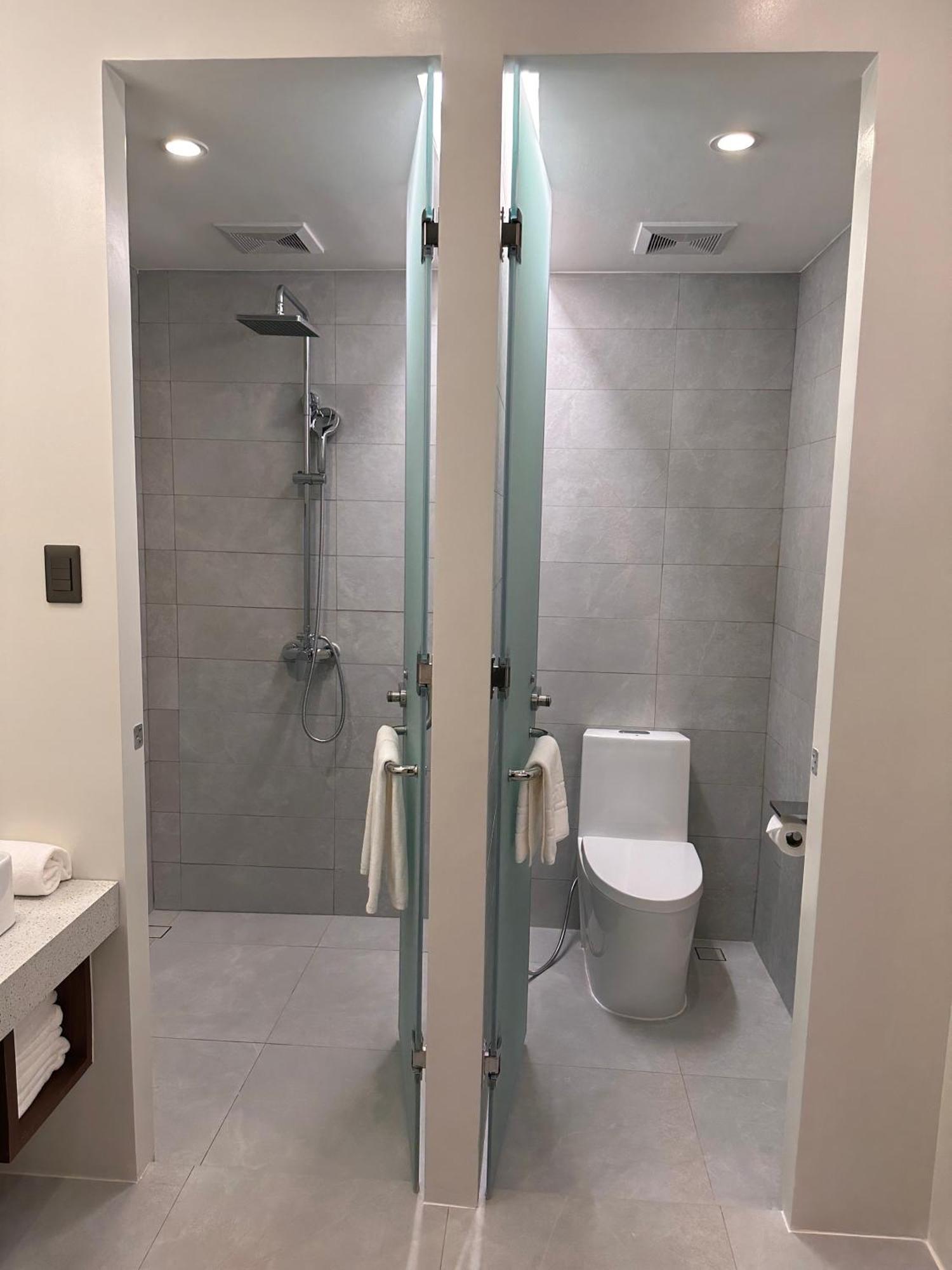 Athlete'S House Otel Imus Dış mekan fotoğraf